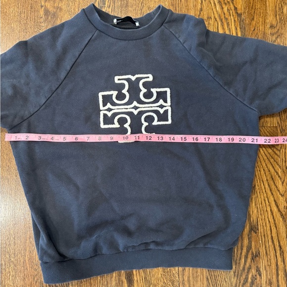 Tory Burch French Terry Crewneck Sweatshirt Size XS Some Fading - Picture 4 of 7